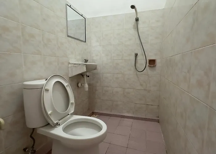 Kempu Taman Ayu I بيت ضيافة